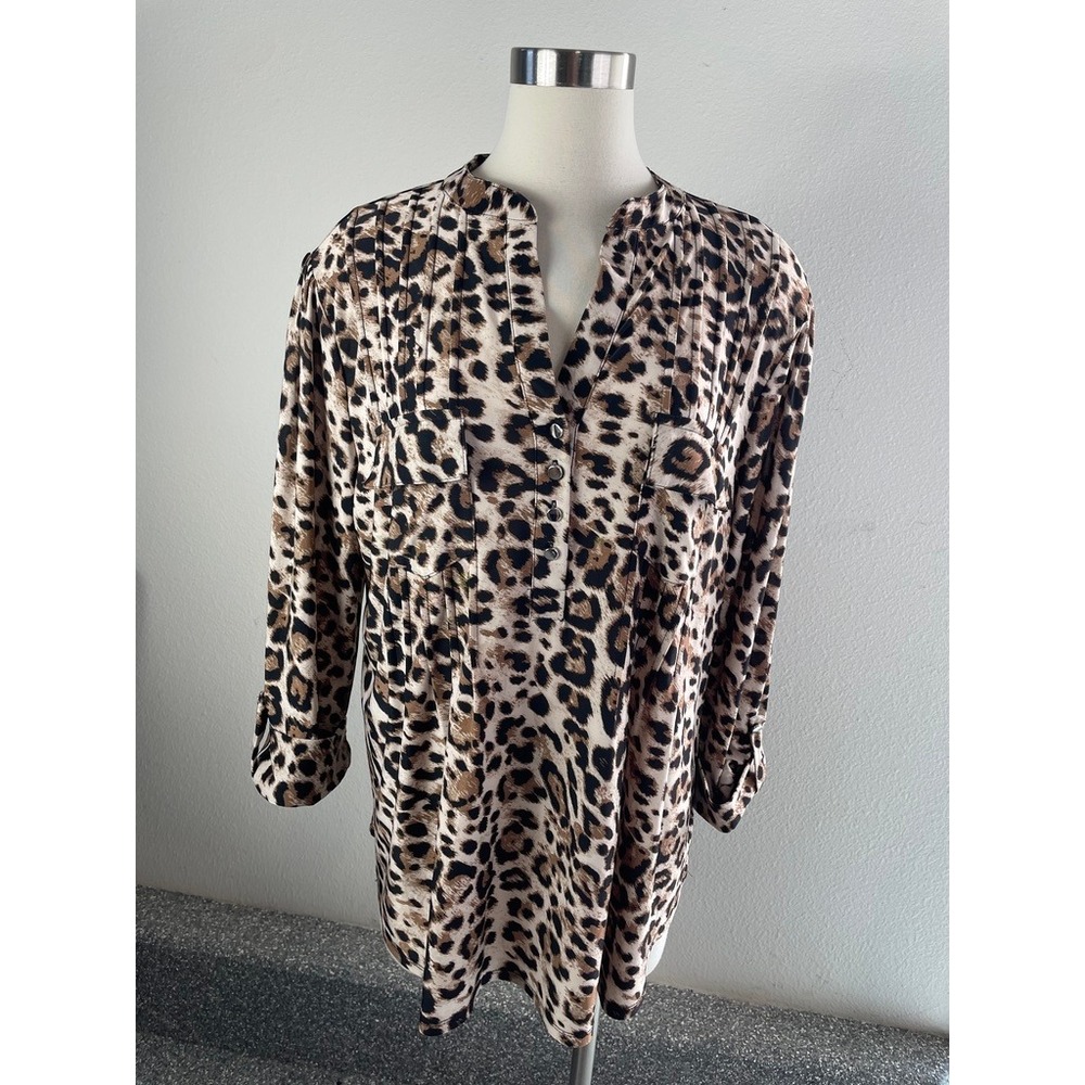 Cocomo Woman Plus 2X Leopard Animal Print Button Front Blouse Tunic Top Shirt